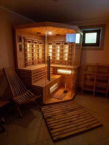 Сауна, Holiday house Zarja - with sauna and hot tub in Бизелско Сауна, Holiday house Zarja - with sauna and hot tub in Бизелско
