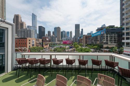 Bar/lounge, The Godfrey Hotel Chicago in River North Bar/lounge, The Godfrey Hotel Chicago in River North