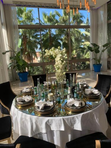 숙소 외관, Zaki Hotel in 메크네스 숙소 외관, Zaki Hotel in 메크네스