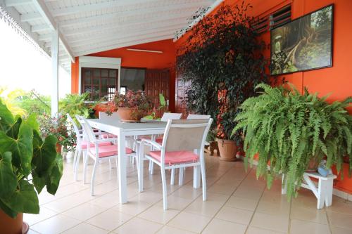villa coloniale, vues mer caraibes in Sainte Rose villa coloniale, vues mer caraibes in Sainte Rose