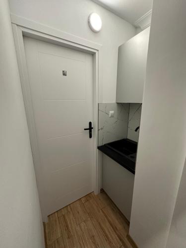 Cozinha, Rooms4Less in Wrzeszcz Cozinha, Rooms4Less in Wrzeszcz