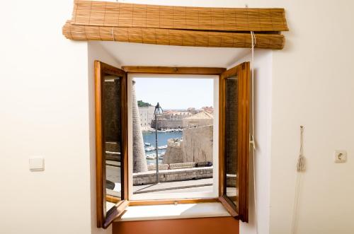 Hotel Studios Loncarica