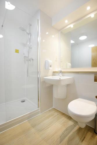 Travelodge Dublin Airport North 'Swords' - image 15