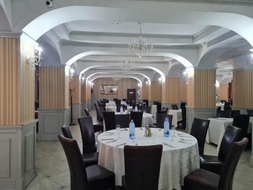Restaurant, Hotel Valahia in Târgoviște Restaurant, Hotel Valahia in Târgoviște