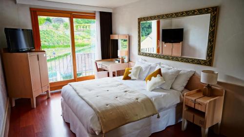 Hotel Real Nyon by HappyCulture in Nyon Hotel Real Nyon by HappyCulture in Nyon