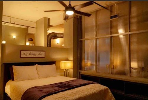 Rustic ChamberHouse Loft near กู๊ดพีเพิลบริววิงคอมพานี Rustic ChamberHouse Loft near กู๊ดพีเพิลบริววิงคอมพานี