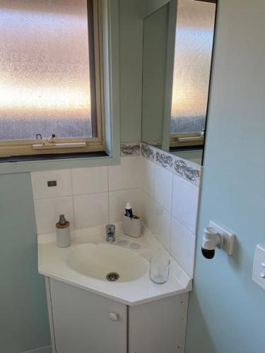 Private en Suite available in Gagan’s house! in Croydon Private en Suite available in Gagan’s house! in Croydon