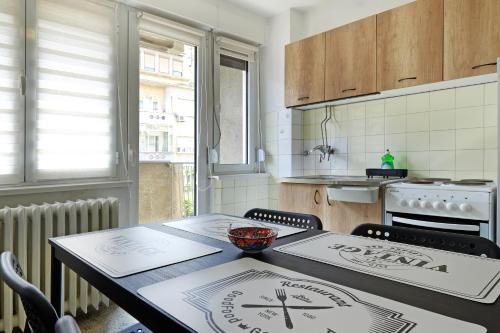 Dapur, Vintage Dream Apartment in Vračar Dapur, Vintage Dream Apartment in Vračar