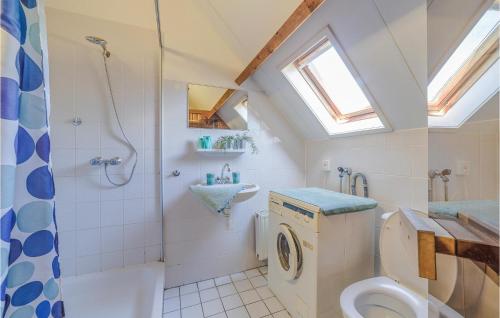 Bathroom, Oesterbaai 8E2 in Verspreide huizen Wemeldinge Bathroom, Oesterbaai 8E2 in Verspreide huizen Wemeldinge