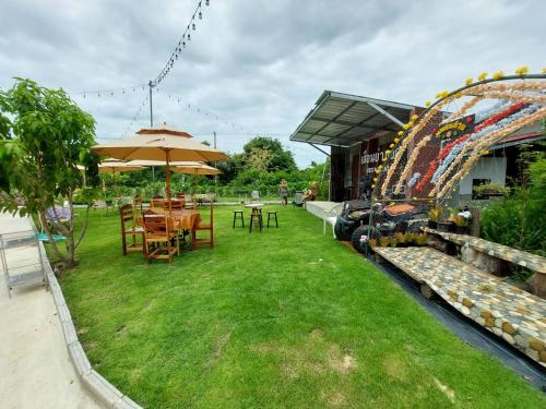Rapeepat Residential and Resort in Khu Mueang Rapeepat Residential and Resort in Khu Mueang