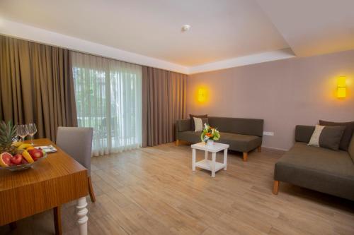 Sherwood Exclusive Kemer - Kids Concept in Kemer Sherwood Exclusive Kemer - Kids Concept in Kemer