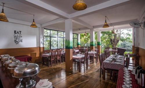 Étterem, Spice Jungle Resorts in Pallivasal Étterem, Spice Jungle Resorts in Pallivasal