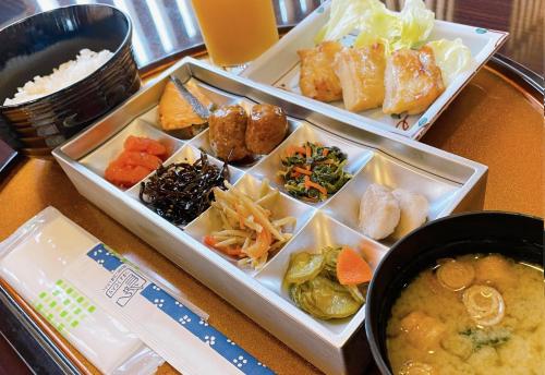 Đồ ăn và thức uống, Kokusai Hotel Yamaguchi in Yamaguchi Đồ ăn và thức uống, Kokusai Hotel Yamaguchi in Yamaguchi