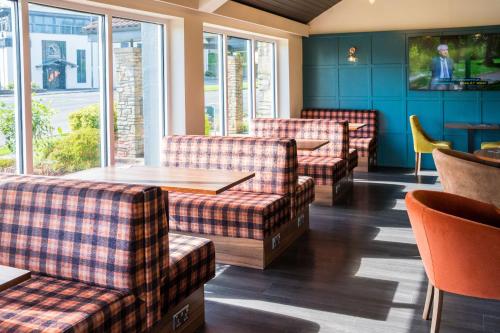 Bar/Lounge, Almondsbury Interchange Hotel in Almondsbury Bar/Lounge, Almondsbury Interchange Hotel in Almondsbury