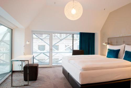 Motel One Wien-Staatsoper, Vienna, Austria Motel One Wien-Staatsoper, Vienna, Austria