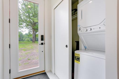 Lakefront Catskills Container Home Private Lake in Cochecton Lakefront Catskills Container Home Private Lake in Cochecton