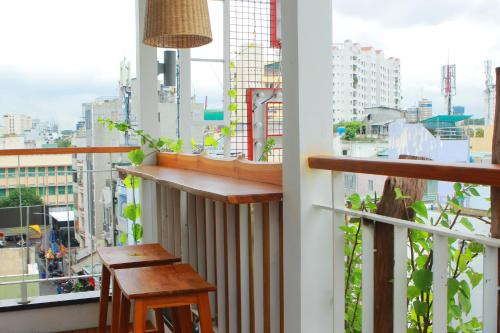 Altan/terrasse, Duc Vuong Saigon Hotel - Bui Vien in Ho Chi Minh Altan/terrasse, Duc Vuong Saigon Hotel - Bui Vien in Ho Chi Minh