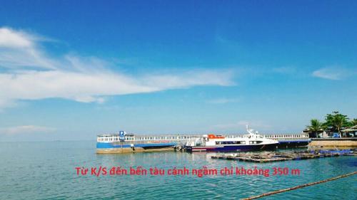 Hoang Yen Hotel near Nui Lon Cable Station Hoang Yen Hotel near Nui Lon Cable Station