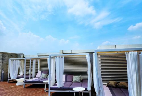 Swimming pool, Hotel Marinabay Seoul Ara in Gimpo Swimming pool, Hotel Marinabay Seoul Ara in Gimpo
