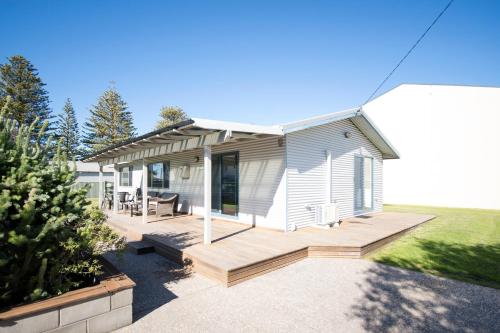 Clearwater Motel Apartments in Esperance Clearwater Motel Apartments in Esperance