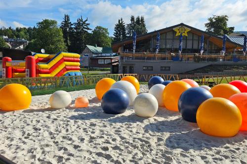 Playground, ENJOYHARRACHOV - Atraktivni klidny klimatizovany apartman 20 v centru Harrachova s parkovanim, Wifi- in Harrachov Playground, ENJOYHARRACHOV - Atraktivni klidny klimatizovany apartman 20 v centru Harrachova s parkovanim, Wifi- in Harrachov