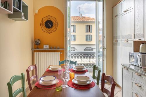 Joyful Naviglio Fortunato Home