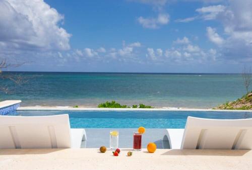 Бассейн , Sailrock South Caicos - Oceanview Villas & Suites in Саут-Кейкос и Ист-Кейкос Бассейн , Sailrock South Caicos - Oceanview Villas & Suites in Саут-Кейкос и Ист-Кейкос