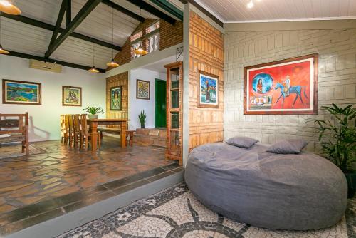 Abaporu Art Hostel in Florianopolis Abaporu Art Hostel in Florianopolis