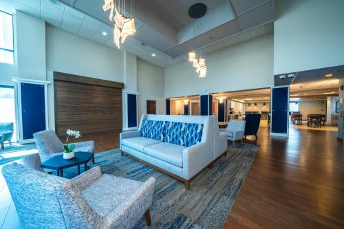 A szálláshely kívülről, Holiday Inn Express Hotel & Suites Tampa-Oldsmar By IHG in Oldsmar (Florida) A szálláshely kívülről, Holiday Inn Express Hotel & Suites Tampa-Oldsmar By IHG in Oldsmar (Florida)