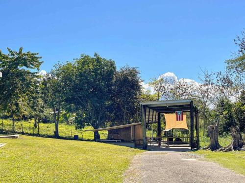 Casa Eve near Gozalandia Waterfalls in San Sebastian Casa Eve near Gozalandia Waterfalls in San Sebastian