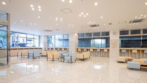 Lobby, Toyoko Inn Osaka Namba near Takashimaya Osaka Store Lobby, Toyoko Inn Osaka Namba near Takashimaya Osaka Store