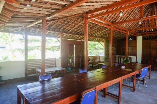 숙소 외관, RedDoorz Syariah near Alun Alun Wonosari in 우노사리 숙소 외관, RedDoorz Syariah near Alun Alun Wonosari in 우노사리