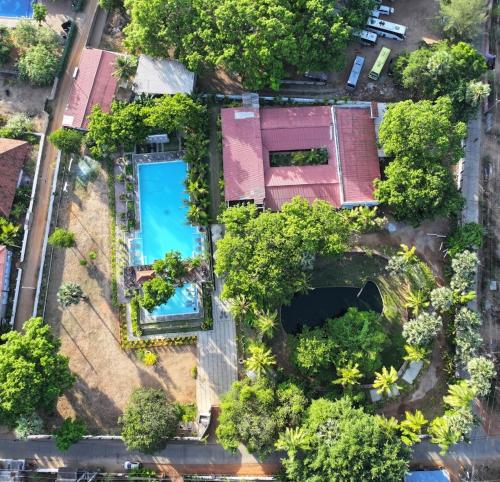 Lucky Beach Resort in Trincomalee Lucky Beach Resort in Trincomalee