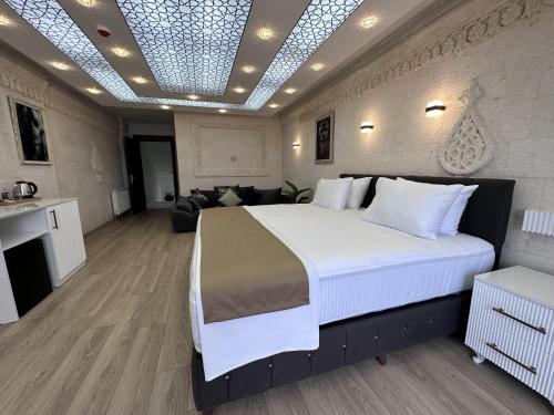 White Life Hotel & Cafe in Tatvan White Life Hotel & Cafe in Tatvan