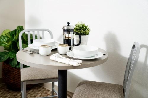 InTown Suites Extended Stay Nashville TN – Hendersonville in Hendersonville InTown Suites Extended Stay Nashville TN – Hendersonville in Hendersonville