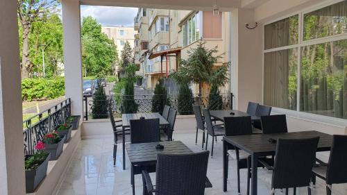 Балкон, Hotel New in Бая-Маре Балкон, Hotel New in Бая-Маре