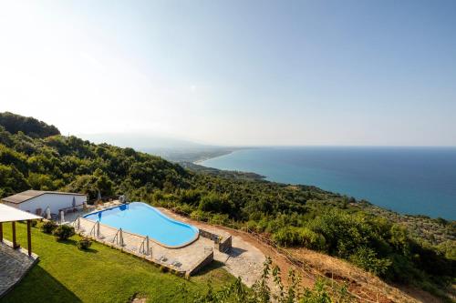 전망, Olympian Villa with Private Pool in 카리차 (에브리메니) 전망, Olympian Villa with Private Pool in 카리차 (에브리메니)