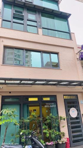 Together House near Luodong Sports Park Together House near Luodong Sports Park