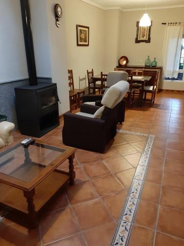 Létesítmények, CASA DOROTEO in Cardena Létesítmények, CASA DOROTEO in Cardena