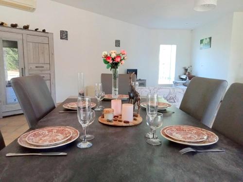 Entre Provence et Camargue in Comps Entre Provence et Camargue in Comps