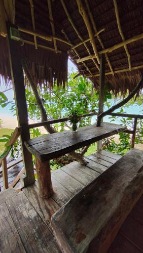 Serenity Family Treehouse in Port Olry Serenity Family Treehouse in Port Olry