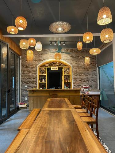 Bar/lounge, Asahi Luxstay - Homestay Đuong Lam Hostel in Son Tay Bar/lounge, Asahi Luxstay - Homestay Đuong Lam Hostel in Son Tay