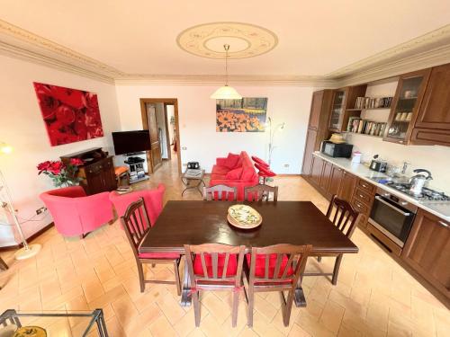 Terrazza Bellasleeps 4spoletocar Not Necessary in Spoleto Terrazza Bellasleeps 4spoletocar Not Necessary in Spoleto