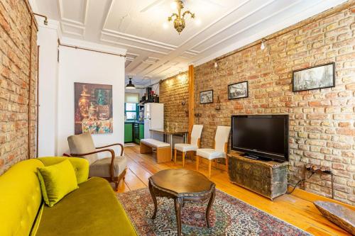 Facilities, Historic House near Popular Landmarks in Balat in İstanbul Facilities, Historic House near Popular Landmarks in Balat in İstanbul