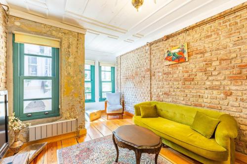 Facilities, Historic House near Popular Landmarks in Balat in İstanbul Facilities, Historic House near Popular Landmarks in Balat in İstanbul