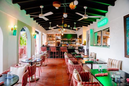 Ресторант, The Pink Palm Hotel - Adults Only in Шарлот Амали Ресторант, The Pink Palm Hotel - Adults Only in Шарлот Амали