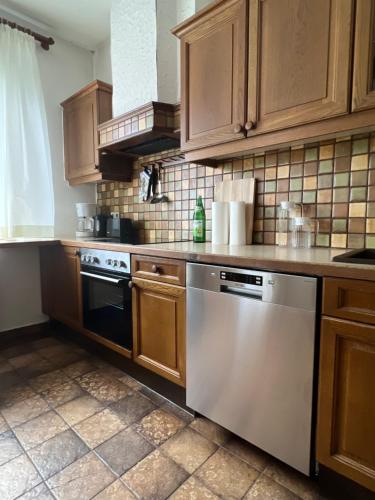 ห้องครัว, Mediterrane Ferien Villa am Neusiedler See in กอลส์ ห้องครัว, Mediterrane Ferien Villa am Neusiedler See in กอลส์