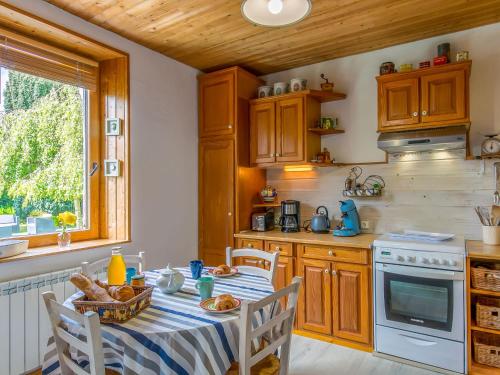 Holiday Home Bleue by Interhome in 路基克亞 Holiday Home Bleue by Interhome in 路基克亞