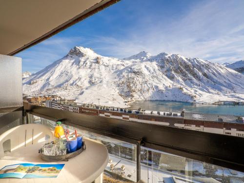 Apartment Le Bec Rouge - Le Lac-2 by Interhome in Tignes Le Lac Apartment Le Bec Rouge - Le Lac-2 by Interhome in Tignes Le Lac