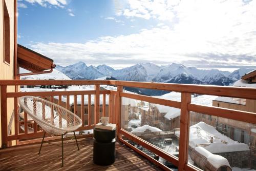 Grandes Rousses Hotel & Spa in L'Alpe d'Huez Grandes Rousses Hotel & Spa in L'Alpe d'Huez